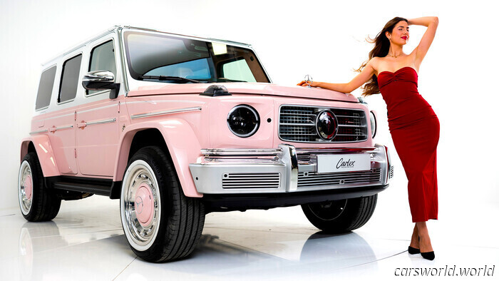Pink G-Wagen Luce Salvaje Por Fuera E Incluso Más Salvaje Por Dentro | Carscoops
